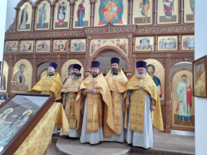 В Петропавловском храме п. Овощной состоялось соборное богослужение духовенства Азовского районного благочиния