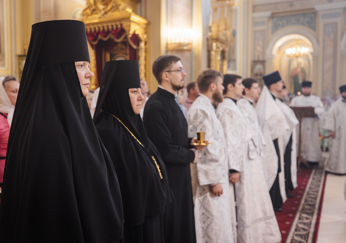 В канун праздника Вознесения Господня Глава Донской митрополии совершил  всенощное бдение в Ростовском кафедральном соборе | 12.06.2024 |  Ростов-на-Дону - БезФормата