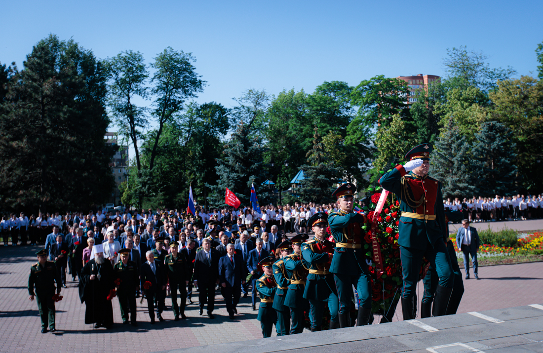 В День памяти и скорби Глава Донской митрополии почтил память погибших в  Великой Отечественной войне | 22.06.2023 | Ростов-на-Дону - БезФормата