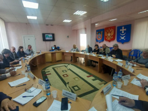 Благочинный Азовского городского округа принял участие в заседании Общественного совета при администрации г. Азова