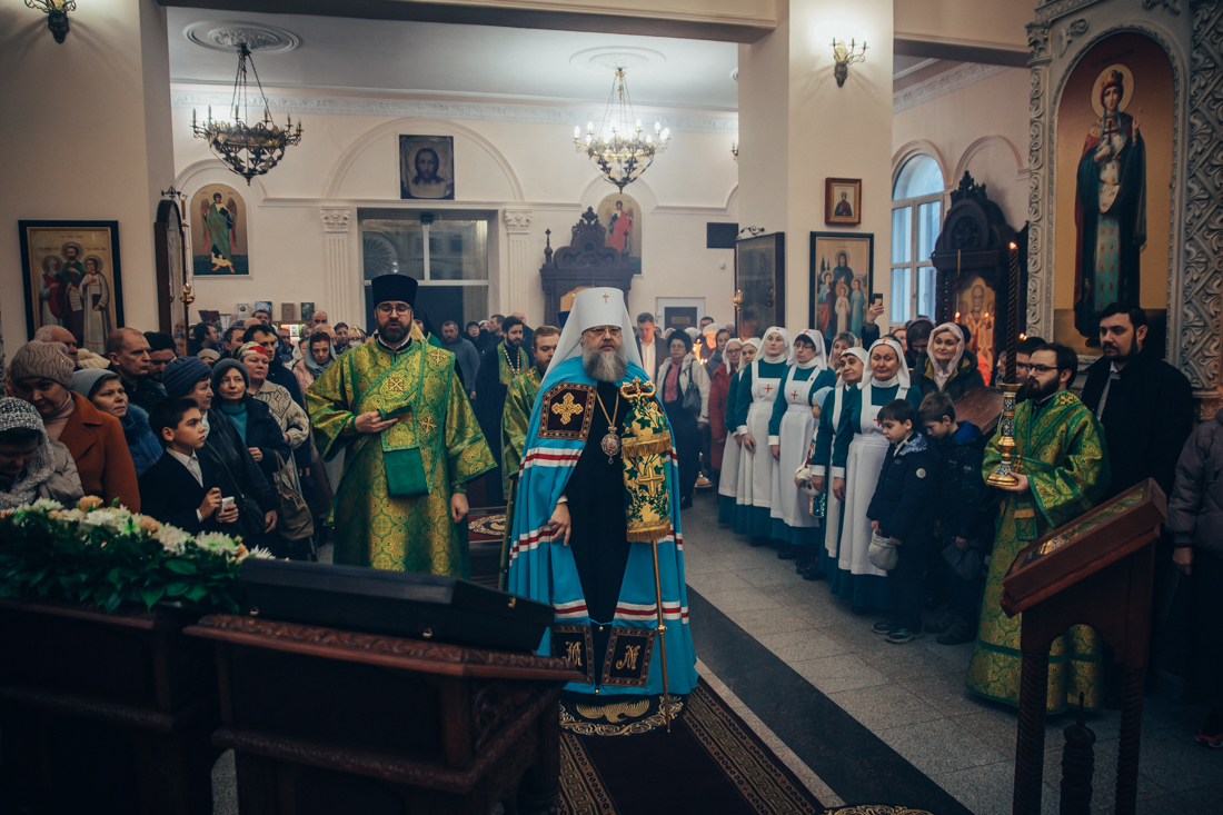 Служители храма в Вешняках