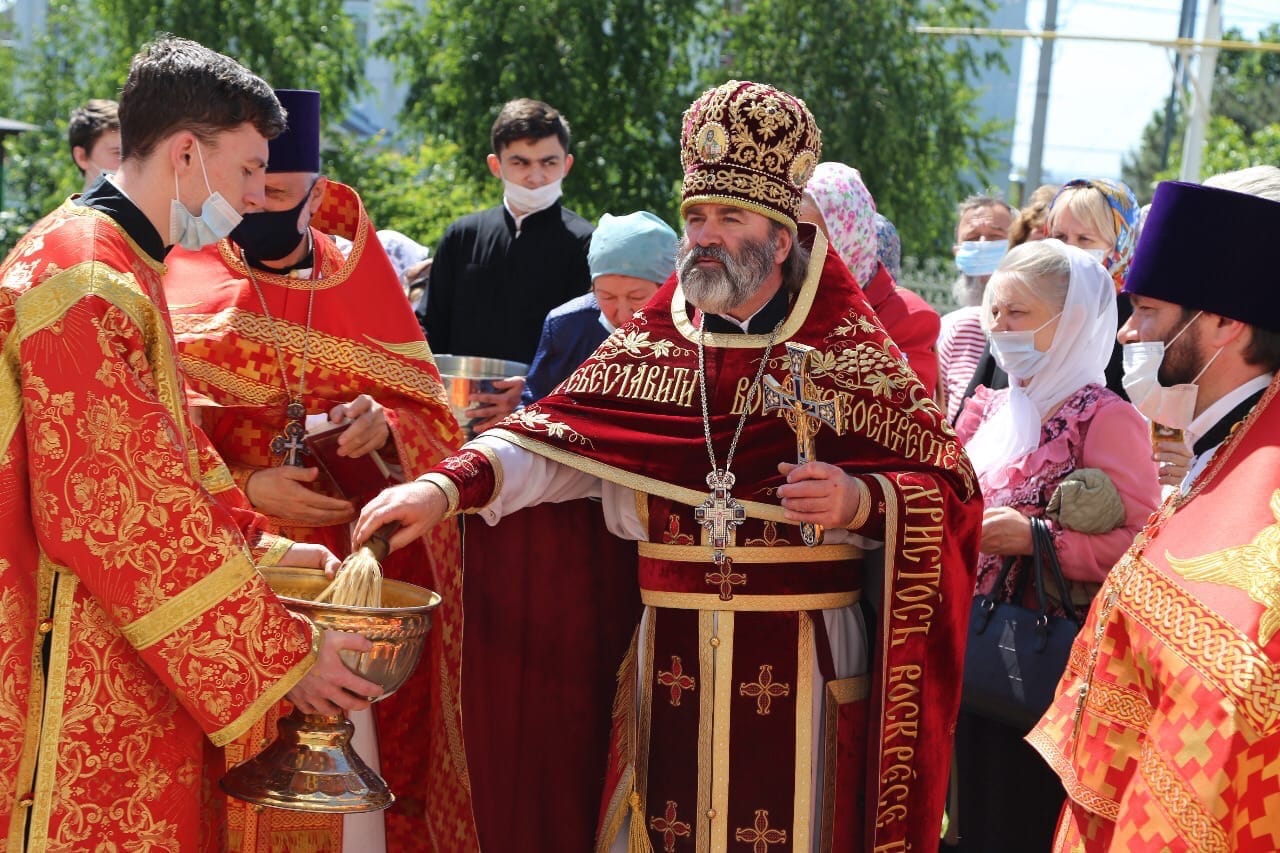 Храм Преполовения Пятидесятницы