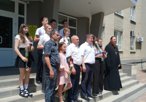 Настоятель Никольского храма г. Азова принял участие в церемонии вручения паспортов юным гражданам России