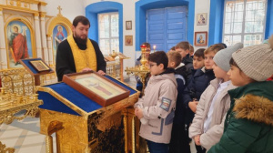В Свято-Покровском храме с. Анастасиевка состоялась экскурсия для учеников школы имени В. А. Гретченко