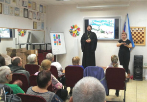 Настоятель храма Державной иконы Божией Матери посетил Ростовское отделение общества глухих