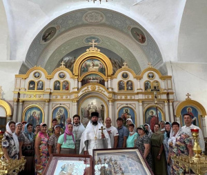 В Покровском храме села Анастасиевка завершилась роспись алтарной части храма 