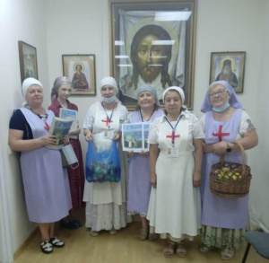 В праздник Преображения Господня на Свято-Троицком приходе Таганрога прошла благотворительная ярмарка