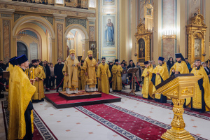 В канун Недели 25-й по Пятидесятнице Глава Донской митрополии совершил всенощное бдение в Ростовском кафедральном соборе