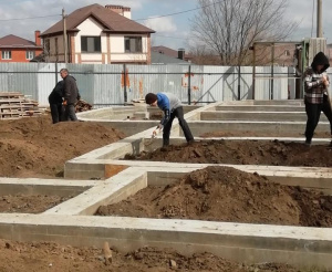 Начался новый этап строительных работ храма святых мучеников Гурия, Самона и Авива города Ростова-на-Дону