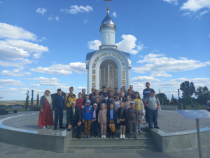 Коллектив воскресной школы Всехсвятского прихода г.Таганрога совершил экскурсию по музейному военно-историческому комплексу "Самбекские высоты"