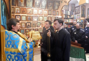 В исправительных учреждениях Ростовской области состоялись праздничные богослужения