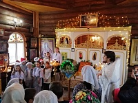 Воспитанники воскресной школы прихода Рождества Пресвятой Богородицы с.Стефанидинодар показали праздничный рождественский концерт