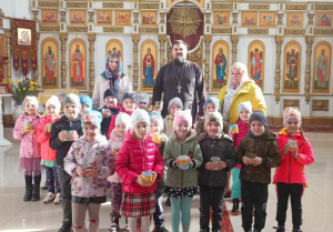 В Свято-Никольском храме с. Куйбышево состоялась экскурсия для детей 