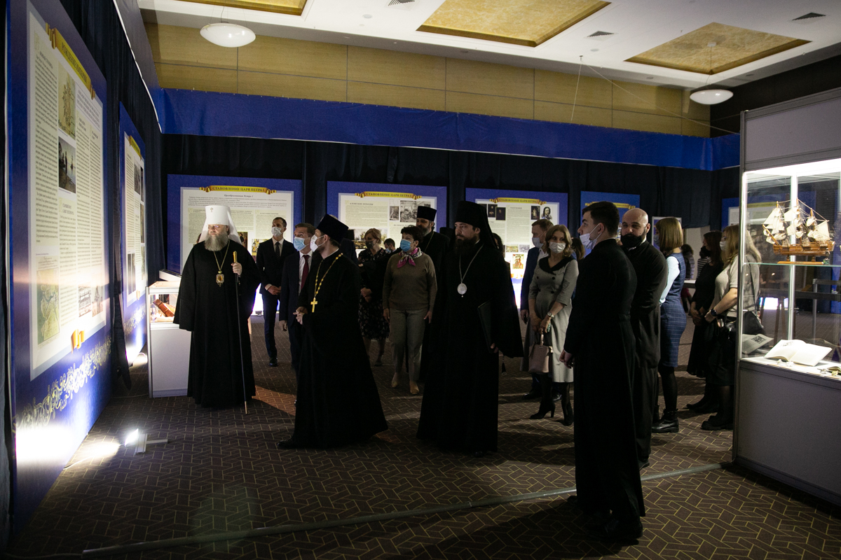 В конгрессно-выставочном центре «ДонЭкспоцентр» состоялось торжественное открытие выставки-ярмарки «Дон Православный»