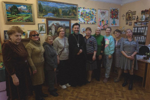 Клирик храма мученицы Татианы при ДГТУ посетил отделение Всероссийского общества слепых