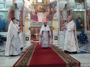 Духовенством Новочеркасского благочиния совершено соборное Рождественское богослужение
