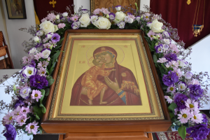 Храм в честь иконы Божией Матери "Феодоровская" отметил престольный праздник