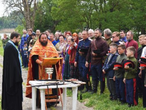 На Монастырском урочище станицы Старочеркасской прошел традиционный казачий этнофестиваль «Шермиции»