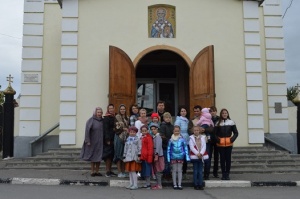 Воспитанники воскресной школы Свято-Александринского прихода совершили паломническую поездку по святым местам Таганрога