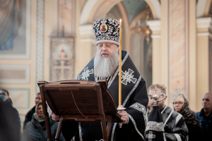 В пятницу первой седмицы Великого поста Глава Донской митрополии совершил Литургию Преждеосвященных Даров в Кафедральном соборе г. Ростова-на-Дону