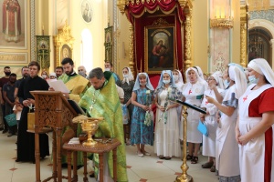 Сестричество Ростовского кафедрального собора празднует день памяти своей небесной покровительницы