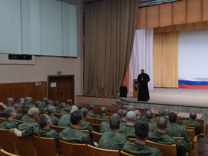 В Новочеркасске состоялась встреча священника с военнослужащими на тему:  «Годовщина героической обороны крепости Осовец»