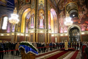 В праздник Покрова Пресвятой Богородицы епископ Артемий возглавил Литургию в Патриаршем соборе Новочеркасска