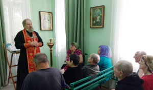 Молебен о здравии состоялся в ростовском Комплексном социальном центре