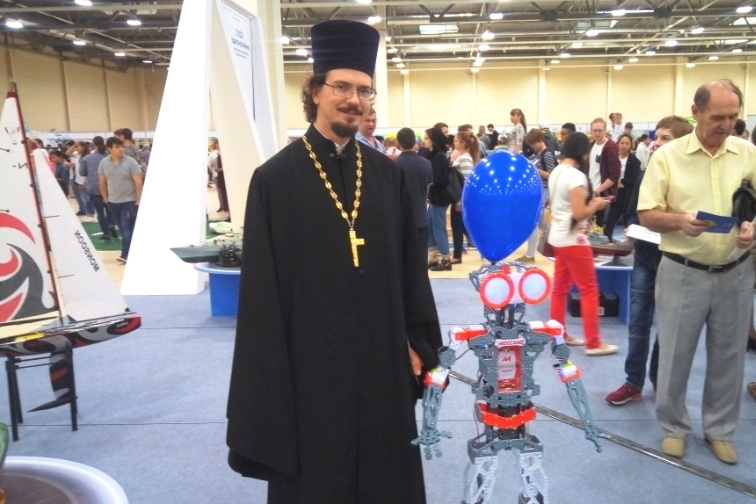 Представитель Ростовской епархии принял участие в церемонии открытия VIII фестиваля науки Юга России