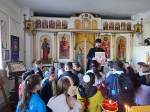 В Князь-Владимирском храме прошла экскурсия для учеников начальных классов