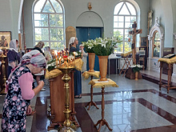 В храме святой равноапостольной Ольги станицы Ольгинской Аксайского района отметили престольный праздник