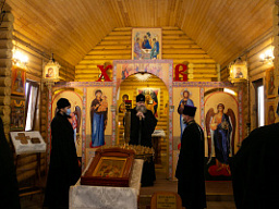 Глава Донской митрополии с архипастырским визитом посетил храмы Таганрогского благочиния