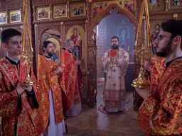 В пятницу Светлой седмицы епископ Таганрогский Артемий совершил Божественную литургию в Никольском храме села Семибалки Азовского района Ростовской области  