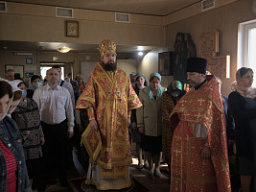 В неделю 3-ю по Пасхе епископ Таганрогский Артемий совершил Божественную литургию в храме святых жен мироносиц г. Ростова-на-Дону
