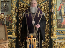 В день Радоницы Глава Донской митрополии совершил панихиду в Знаменской домовой церкви