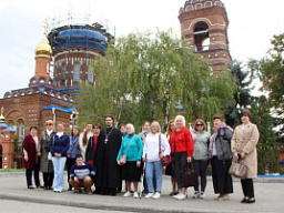 Участники грантового проекта «Духовное зрение» посетили с экскурсией Сретенский храм г. Ростова-на-Дону 