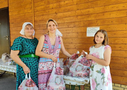 Сестры милосердия Преображенского прихода посетили своих подопечных в хуторе Ленина и хуторе Истомино