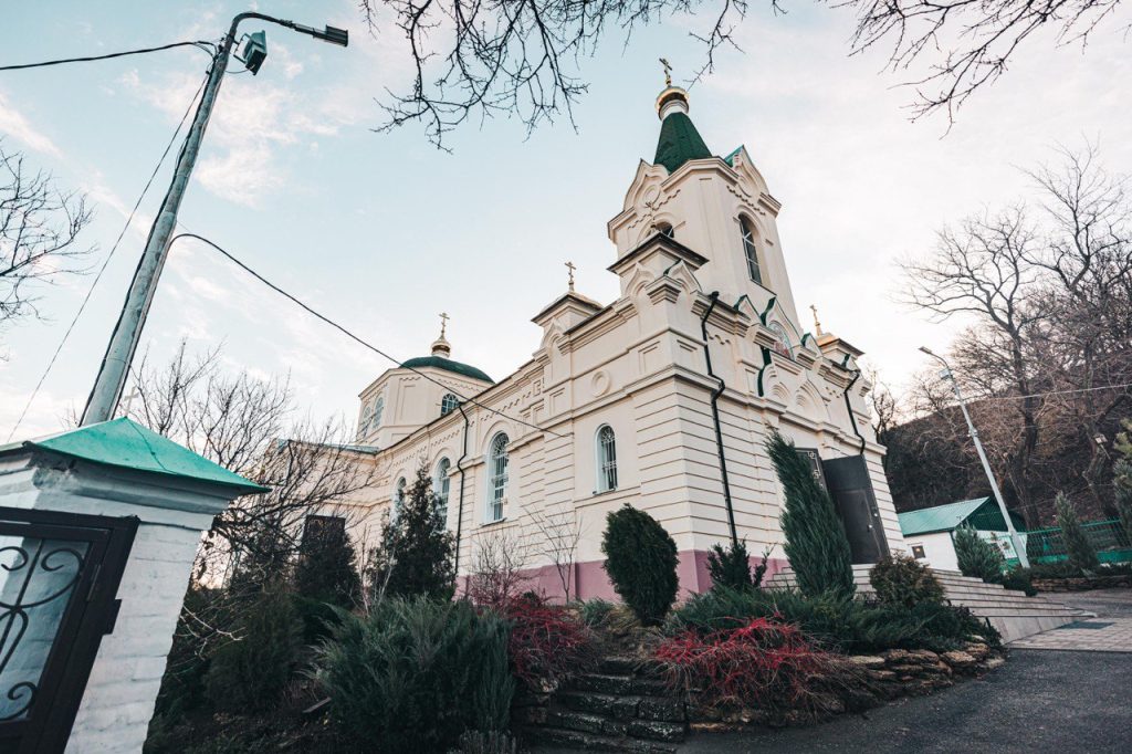 Храм вмц. Варвары ст. Грушевской Аксайского р-на
