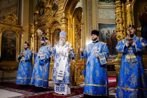 В канун праздника Казанской иконы Божией Матери Глава Донской митрополии совершил всенощное бдение в Ростовском кафедральном соборе