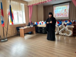 Настоятель Варваринского храма станицы Грушевской Аксайского района посетил МБОУ ООШ Станицы Грушевской