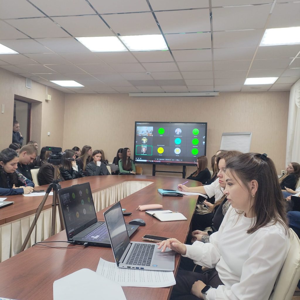 Представители Донской духовной семинарии выступили на Всероссийской конференции на тему духовно-нравственных и социокультурных оснований национального единения и согласия в праве