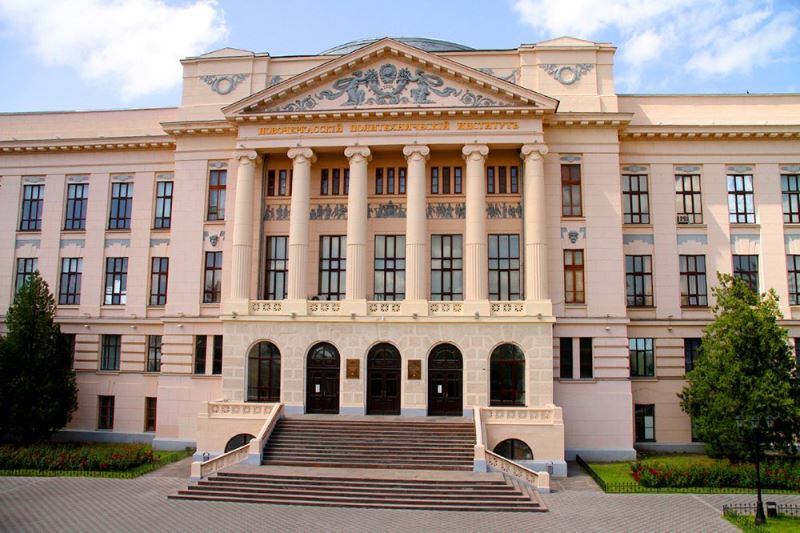 В ЮРГПУ им.М.И.Платова прошла рабочая встреча по развитию духовно-нравственного образования и воспитанию студентов