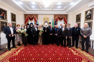 Митрополит Ростовский и Новочеркасский Меркурий вручил награды клирикам и мирянам Донской митрополии