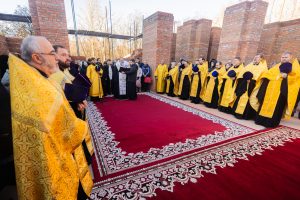 Глава Донской митрополии совершил молебен в строящемся храме в честь святителя Спиридона Тримифунтского