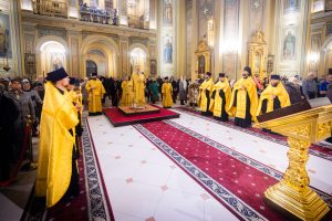 В канун Недели 27-й по Пятидесятнице Глава Донской митрополии совершил всенощное бдение в Ростовском кафедральном соборе