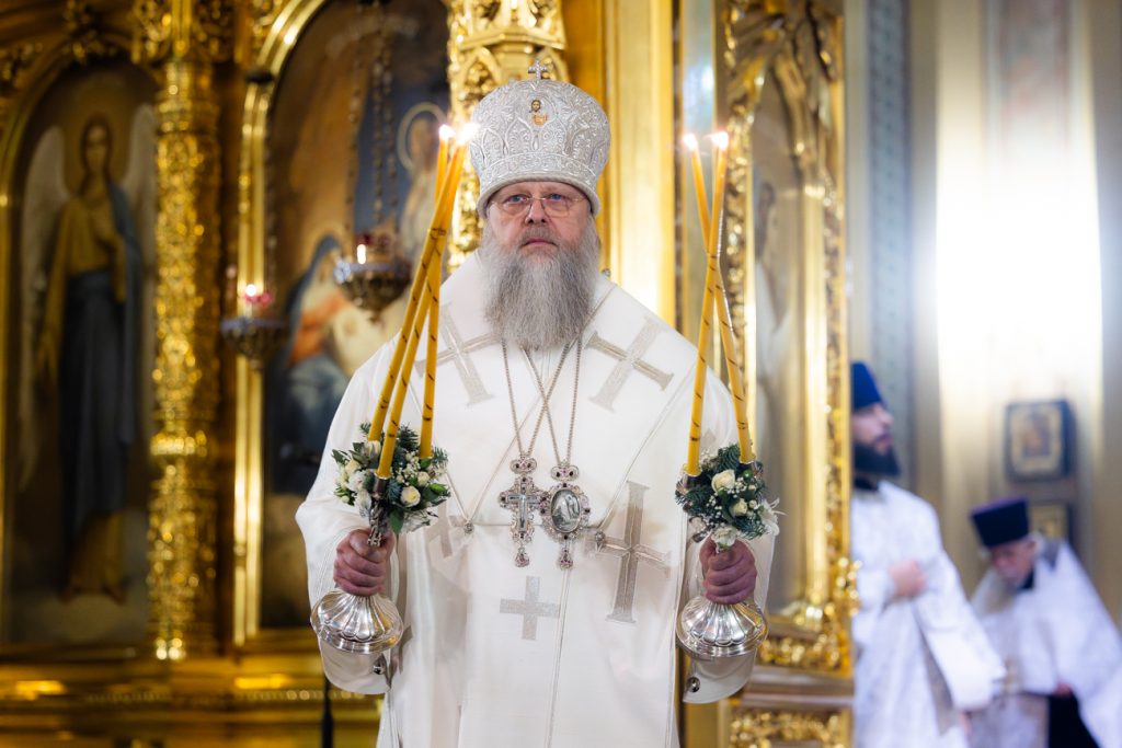 В канун праздника Крещения Господня Глава Донской митрополии совершил всенощное бдение в Ростовском кафедральном соборе