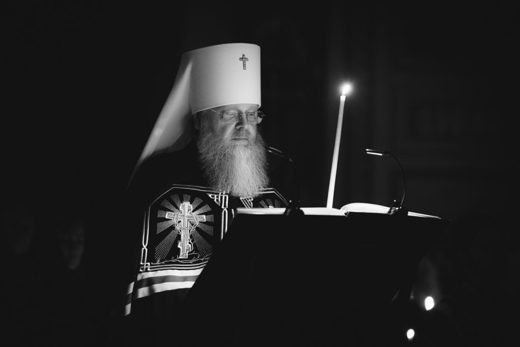 Во вторник первой седмицы Великого поста митрополит Меркурий совершил повечерие с чтением Великого покаянного канона прп. Андрея Критского в Кафедральном соборе г. Ростова-на-Дону