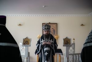 В пятницу первой седмицы Великого поста епископ Таганрогский Артемий совершил Литургию Преждеосвященных Даров в домовом храме при Донской духовной семинарии