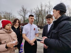 Помощник настоятеля храма Всех Святых, в земле Российской просиявших, по миссионерскому и молодежному служению принял участие в патриотическом фестивале «Герои всех времен»