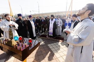 В десятую годовщину с момента крушения рейса FZ981 авиакомпании Flydubai совершена лития по жертвам авиакатастрофы